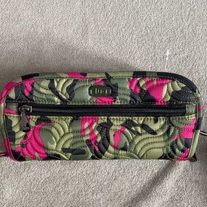 Lug flipper jewellry clutch new with tag